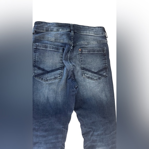 Slim Blue Jeans with Distressed Details - Picture 8 of 8